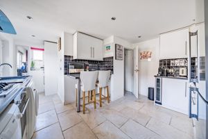 Kitchen- click for photo gallery